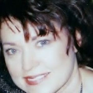 Meet your Posher, Connie best